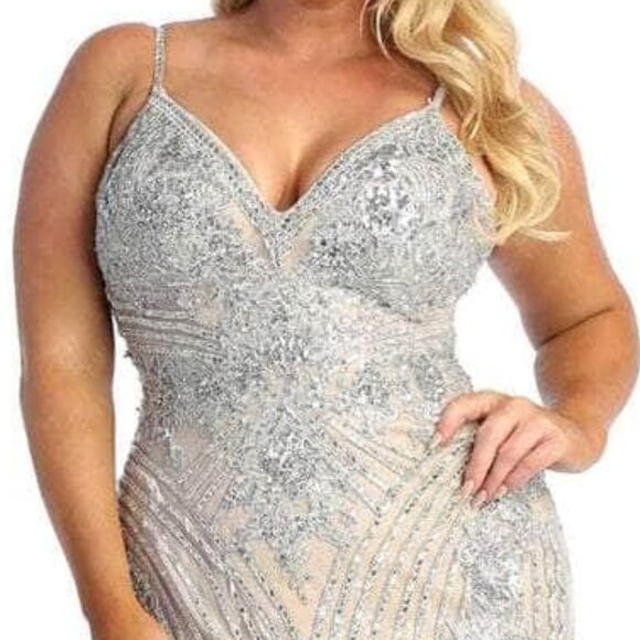 NWT May Queen RQ7946 Prom Dress Silver Size 6 - Picture 3 of 9